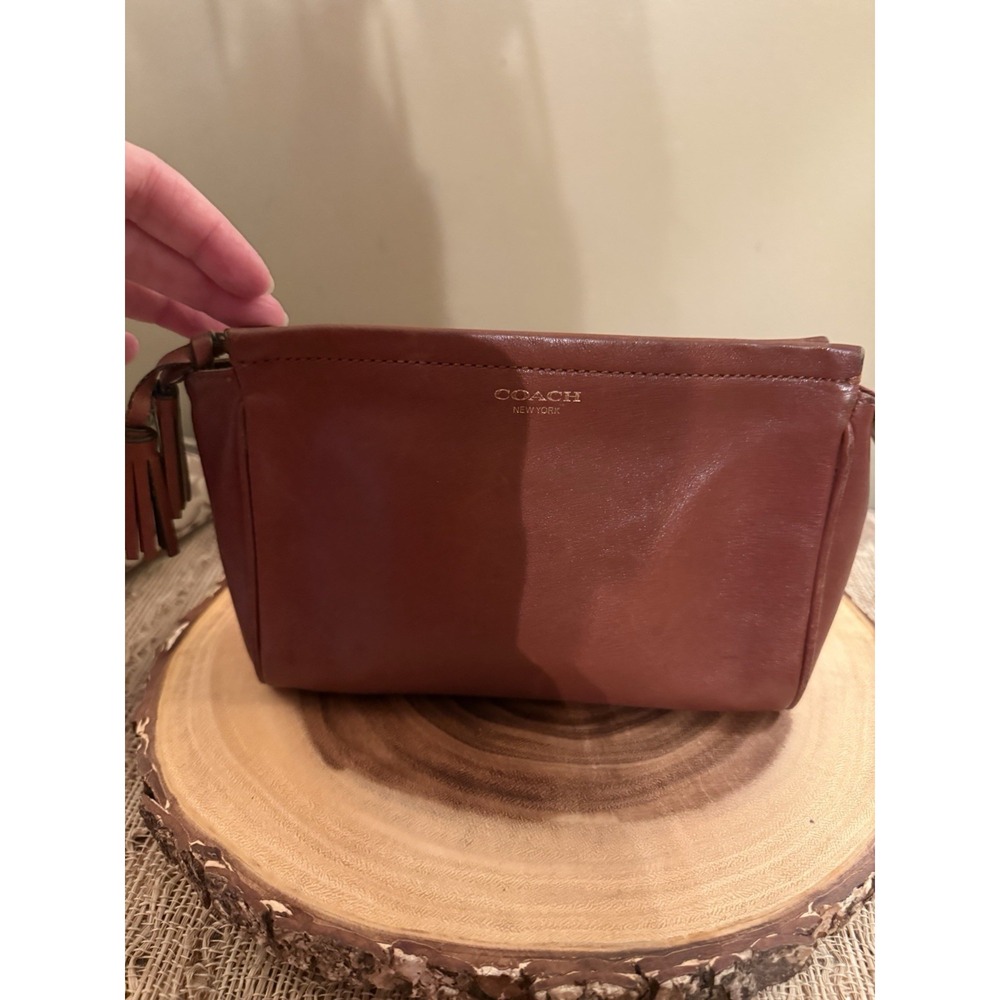 COACH Honey Brown Legacy Tassel‎ Clutch Glove Tanned Clutch Pouch